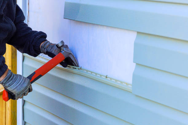 Reliable Emergency Siding Repair contractor in Central, SC by Creative Siding
